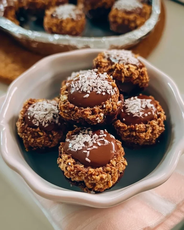 No-bake healthy chocolate bites made with natural ingredients